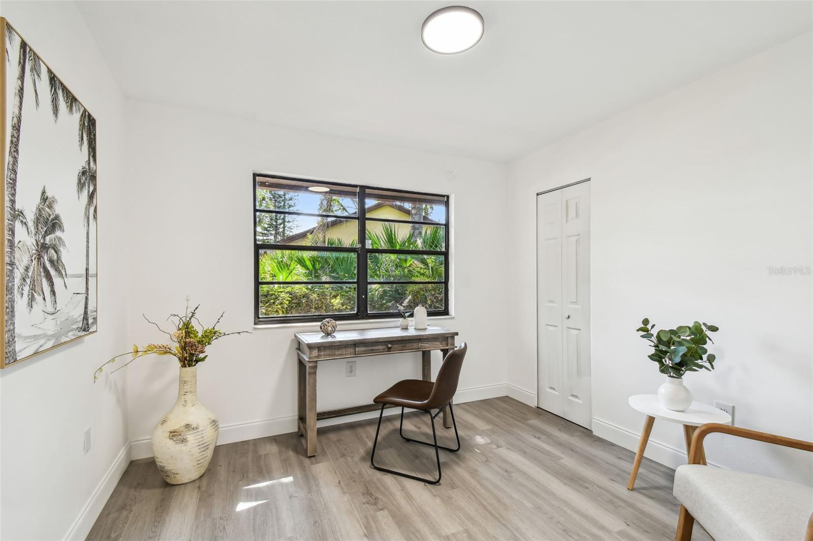 Image 32 of 65 For 2953 Yucca Court