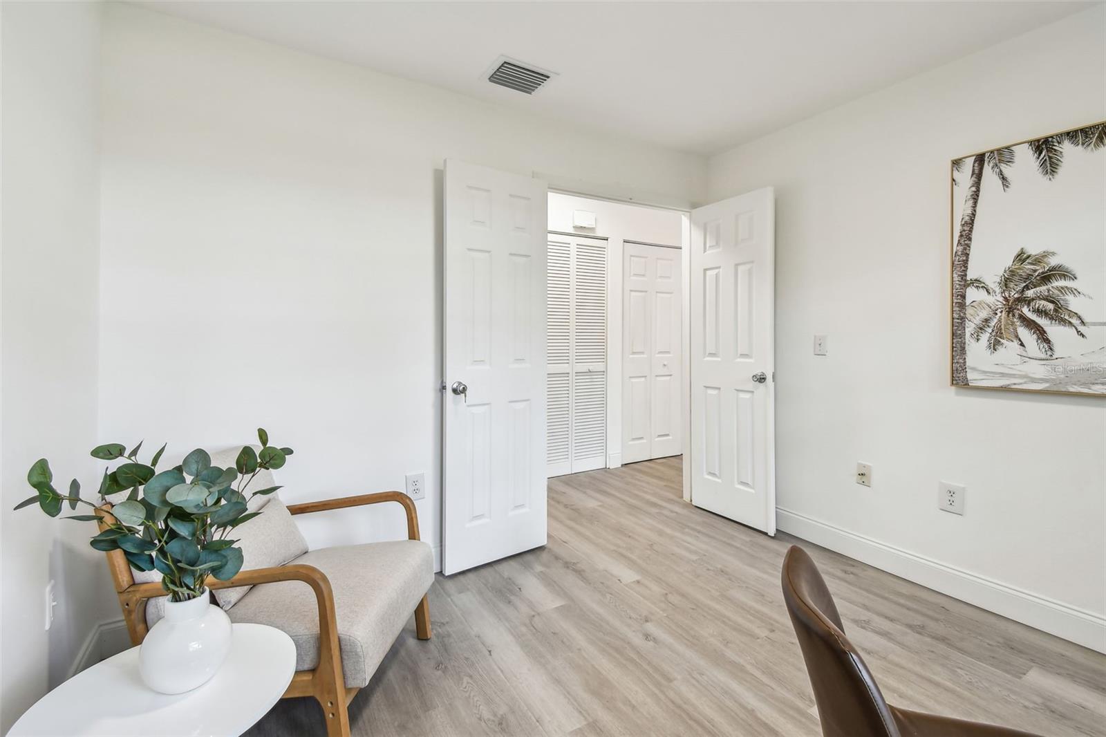 Image 33 of 65 For 2953 Yucca Court