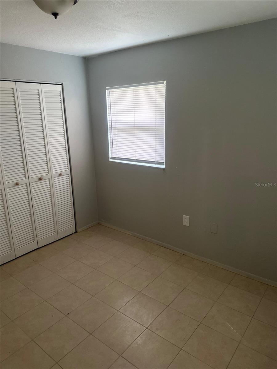 Image 11 of 17 For 520 Avenue B #a-b