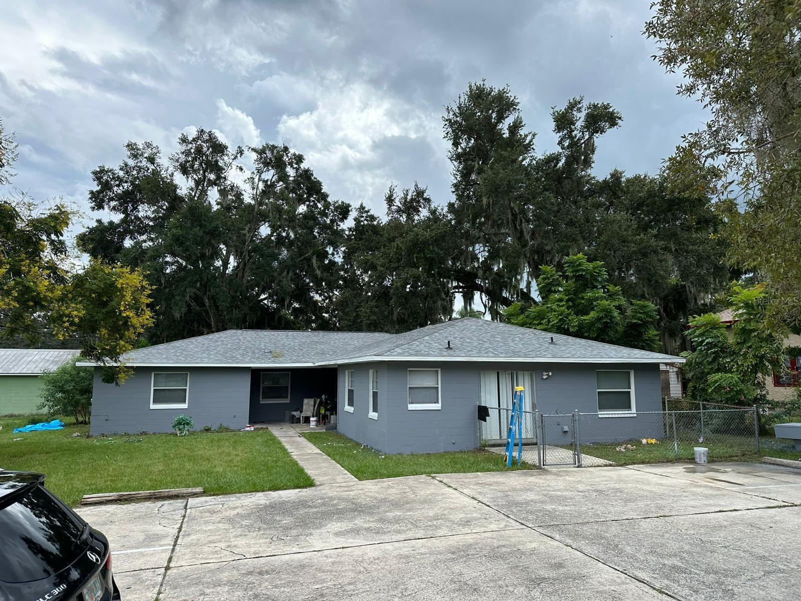 Image 5 of 17 For 520 Avenue B #a-b