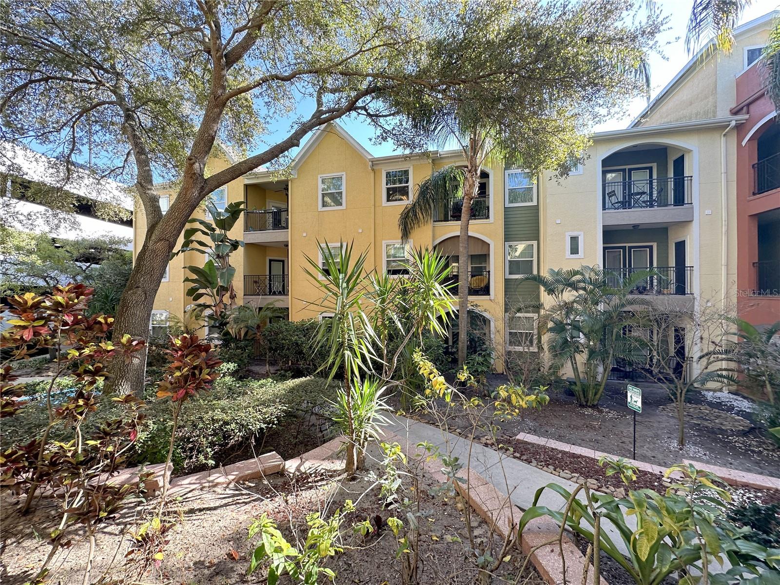 Image 16 of 24 For 1810 Palm Avenue 1113