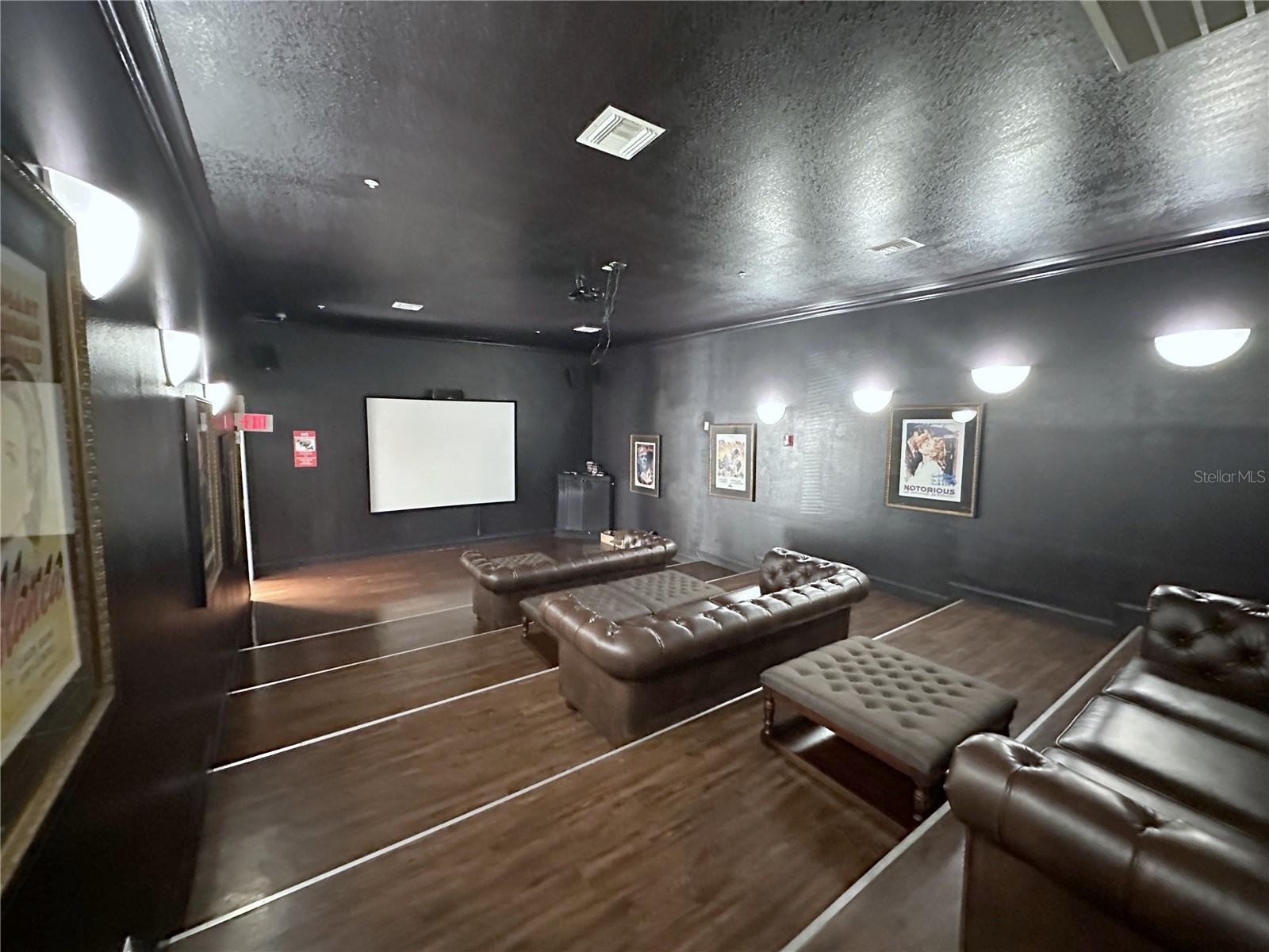 Image 21 of 24 For 1810 Palm Avenue 1113