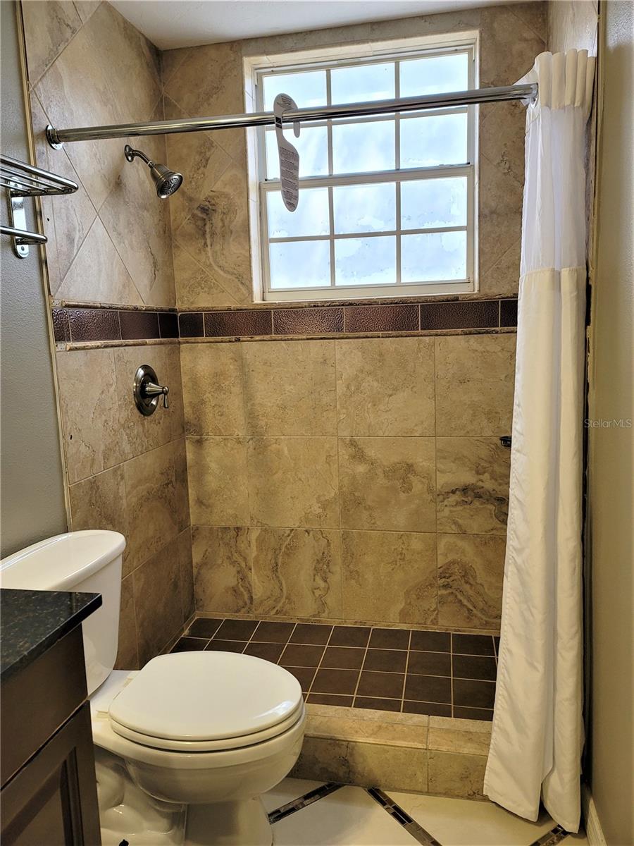 Image 20 of 51 For 3506 54th Drive W 108