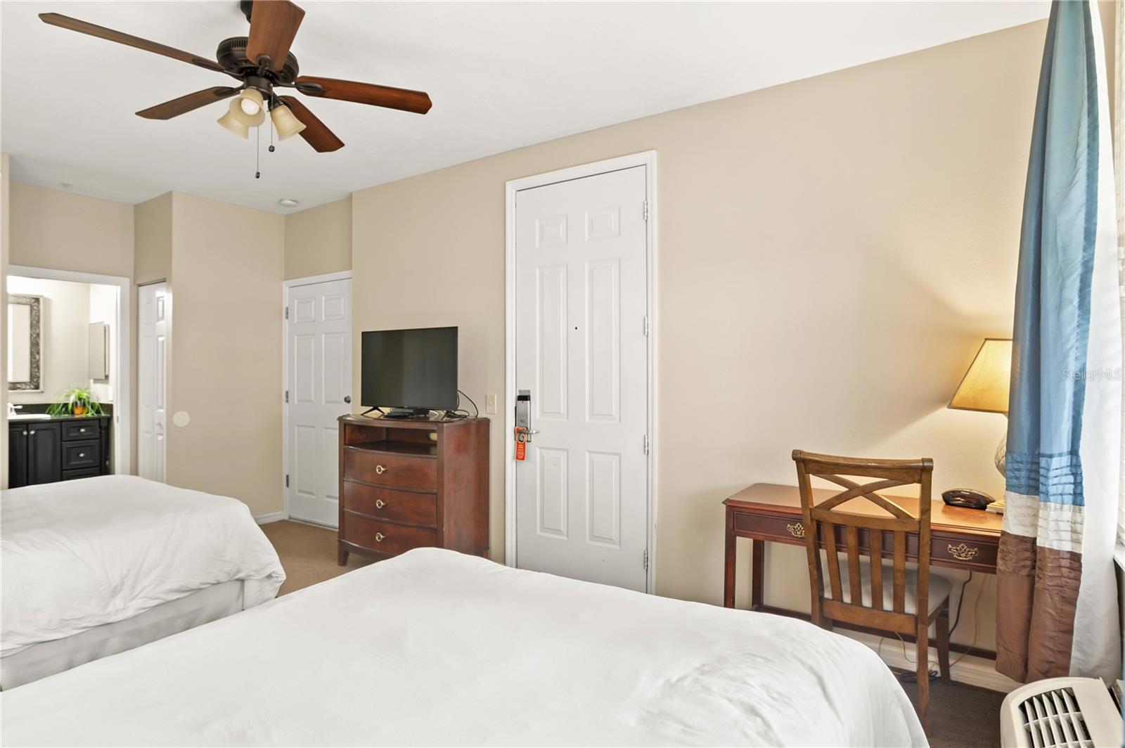 Image 22 of 51 For 3506 54th Drive W 108
