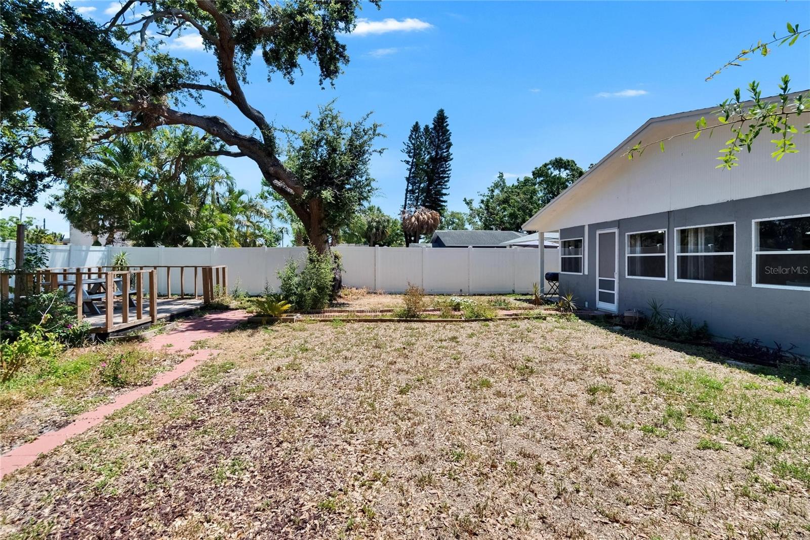 Image 34 of 36 For 5081 72nd Avenue N
