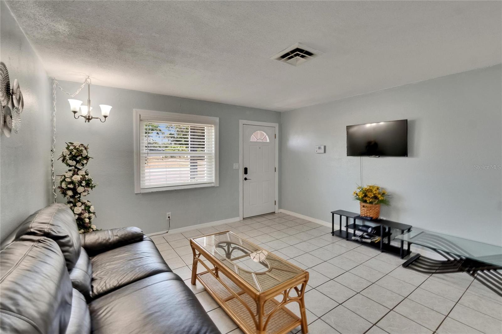 Image 5 of 36 For 5081 72nd Avenue N