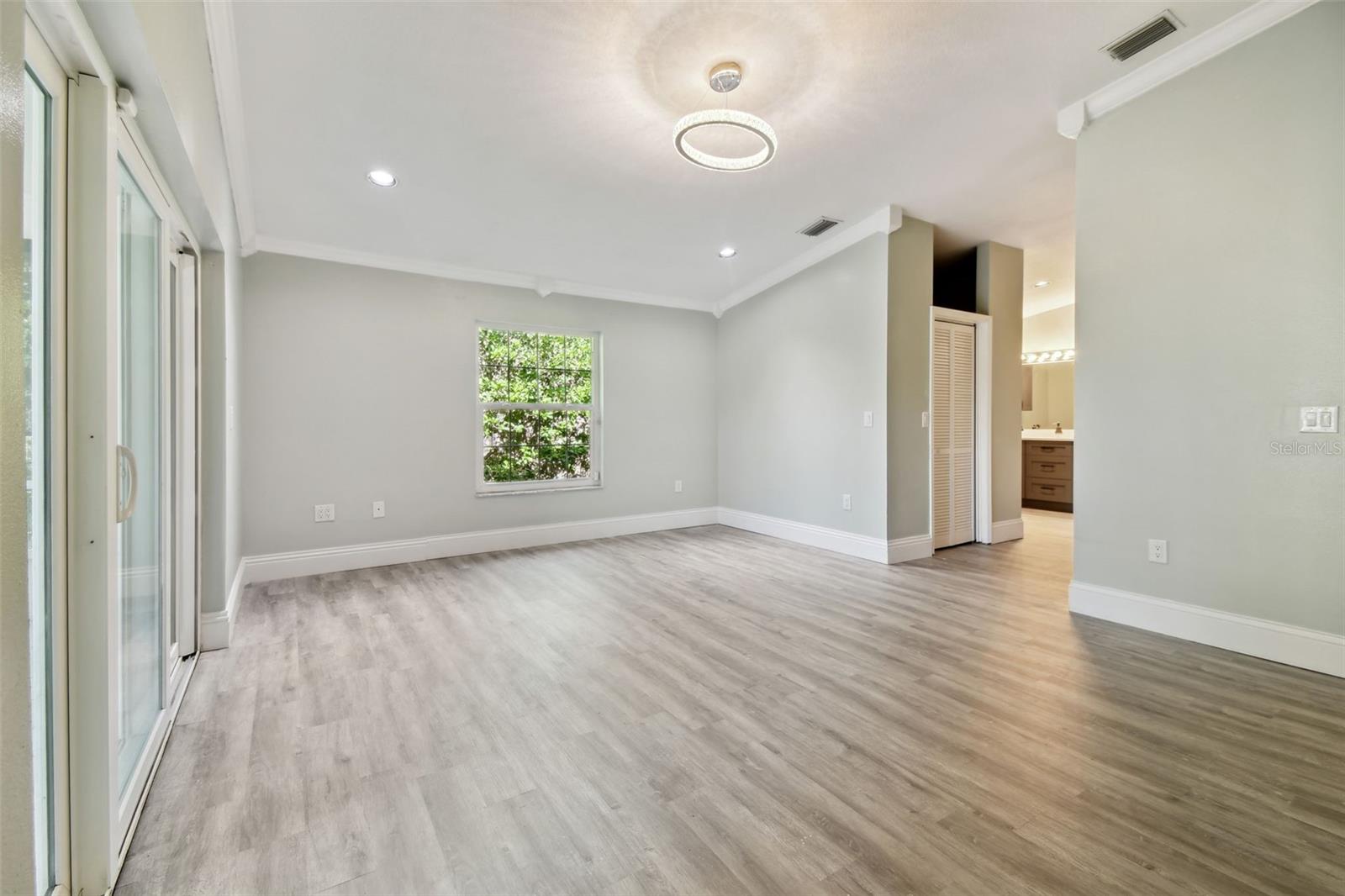 Image 31 of 64 For 3238 Cullendale Drive