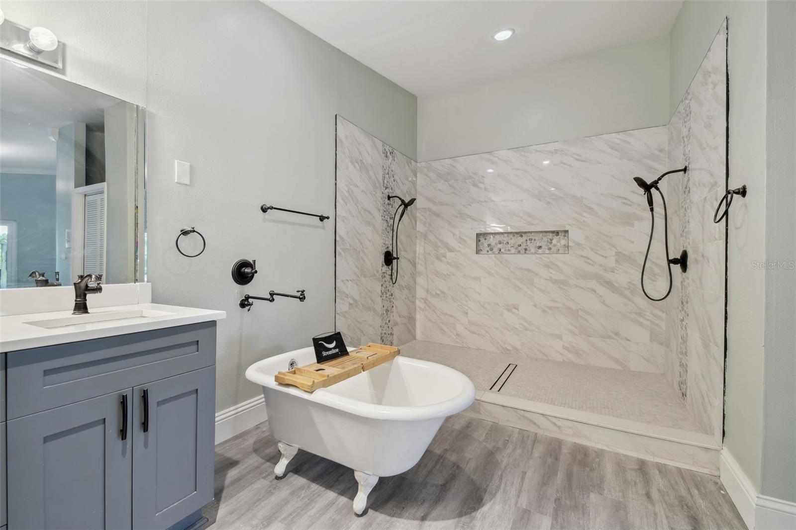Image 36 of 64 For 3238 Cullendale Drive