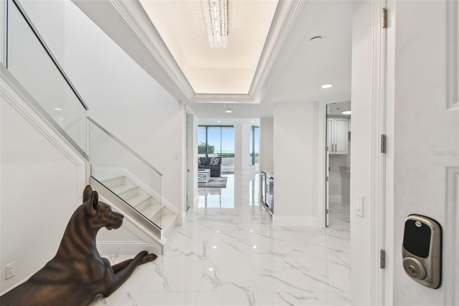 Image 3 of 100 For 1560 Gulf Boulevard 306