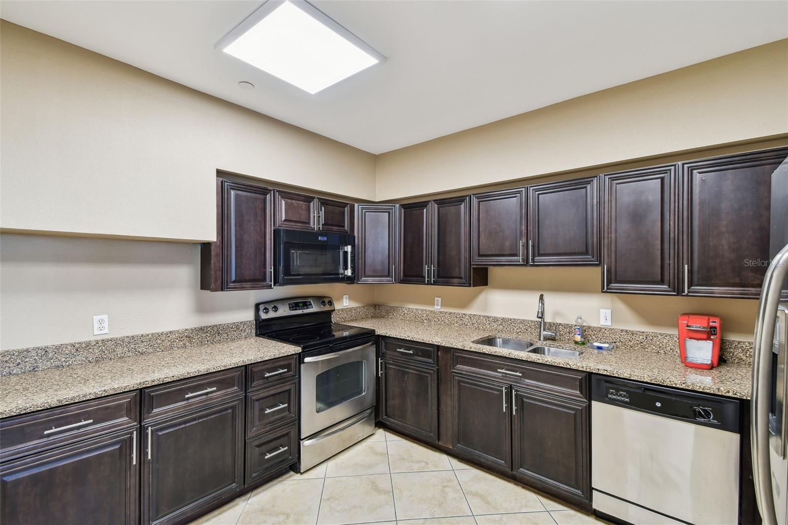 Image 70 of 100 For 1560 Gulf Boulevard 306