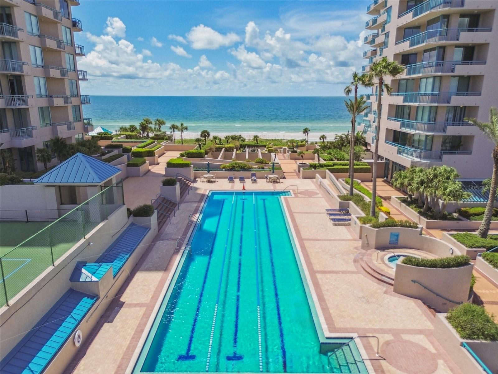 Image 96 of 100 For 1560 Gulf Boulevard 306