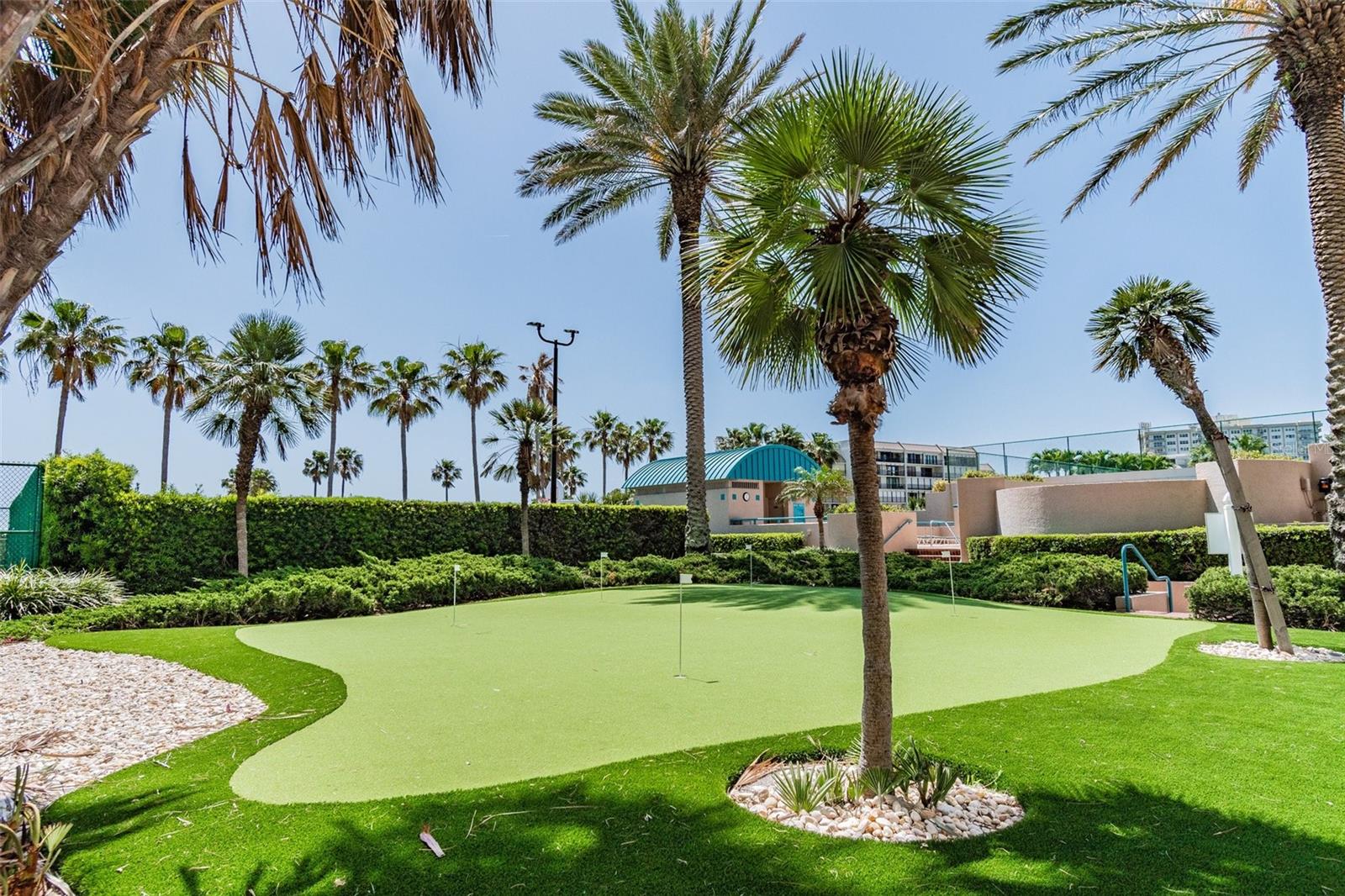 Image 97 of 100 For 1560 Gulf Boulevard 306