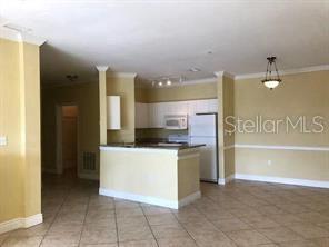 Image 9 of 16 For 2732 Via Murano  531