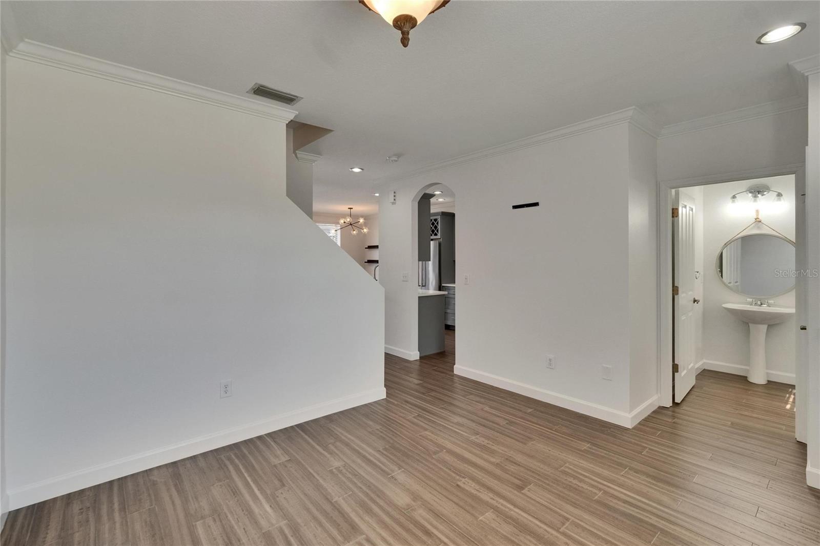 Image 12 of 55 For 9506 Harpender Way
