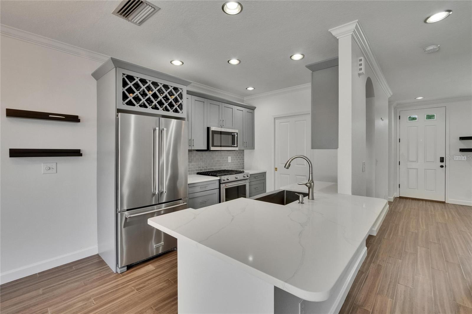 Image 17 of 55 For 9506 Harpender Way