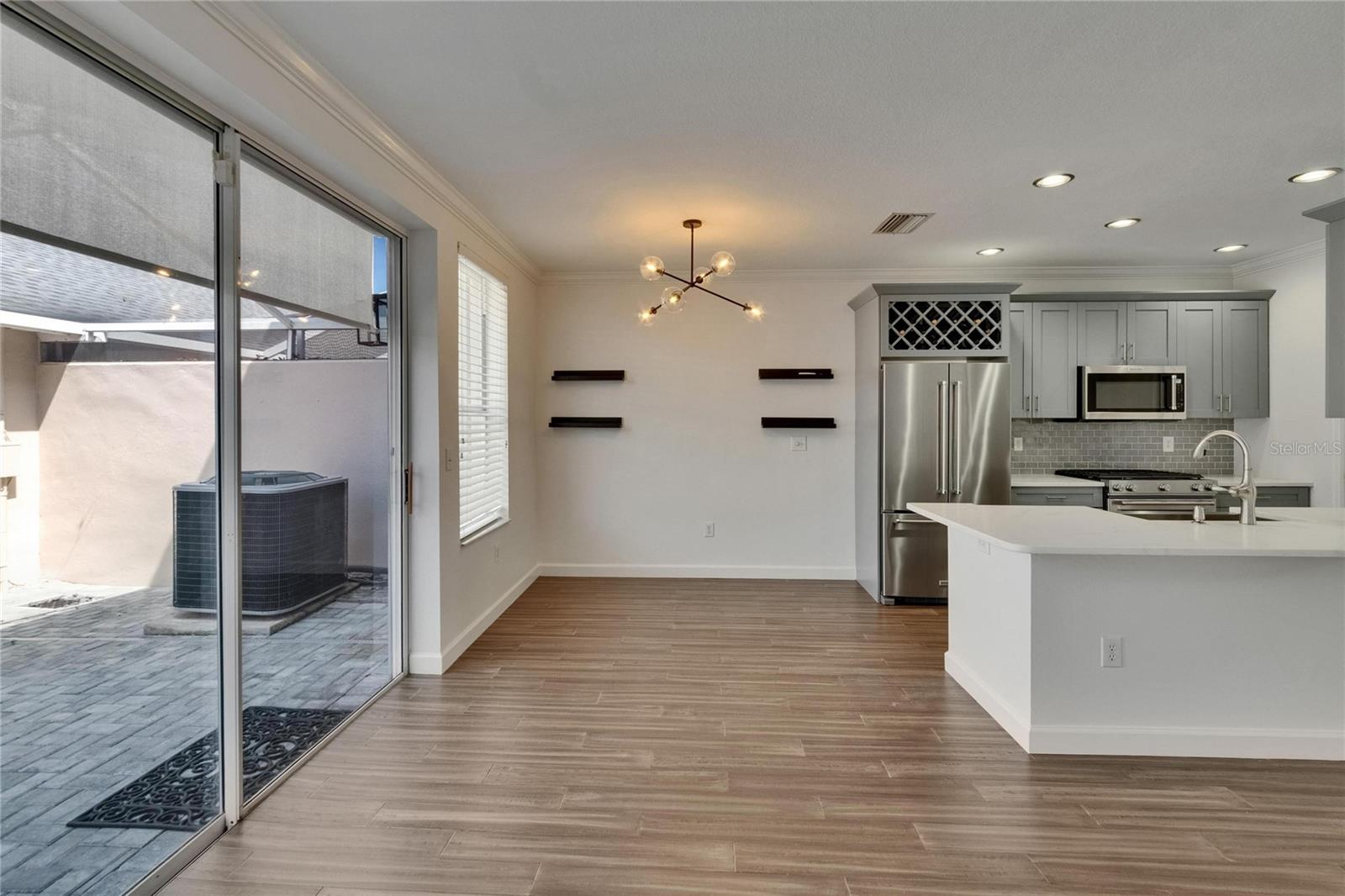 Image 20 of 55 For 9506 Harpender Way