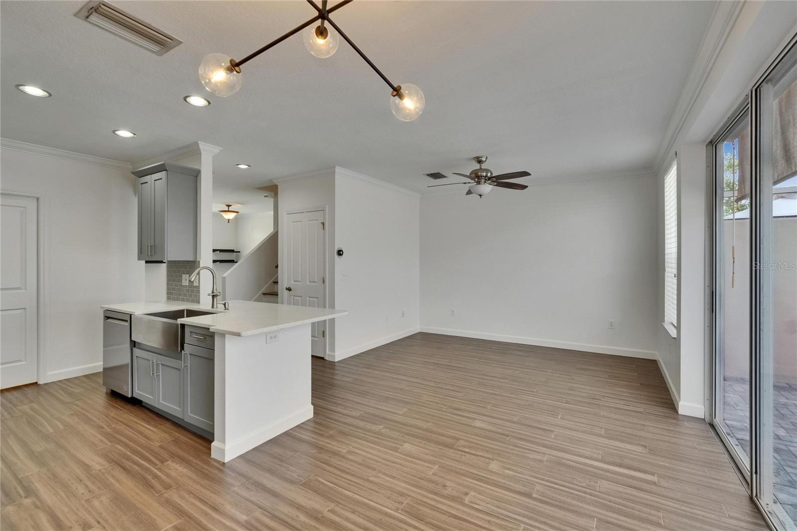 Image 21 of 55 For 9506 Harpender Way