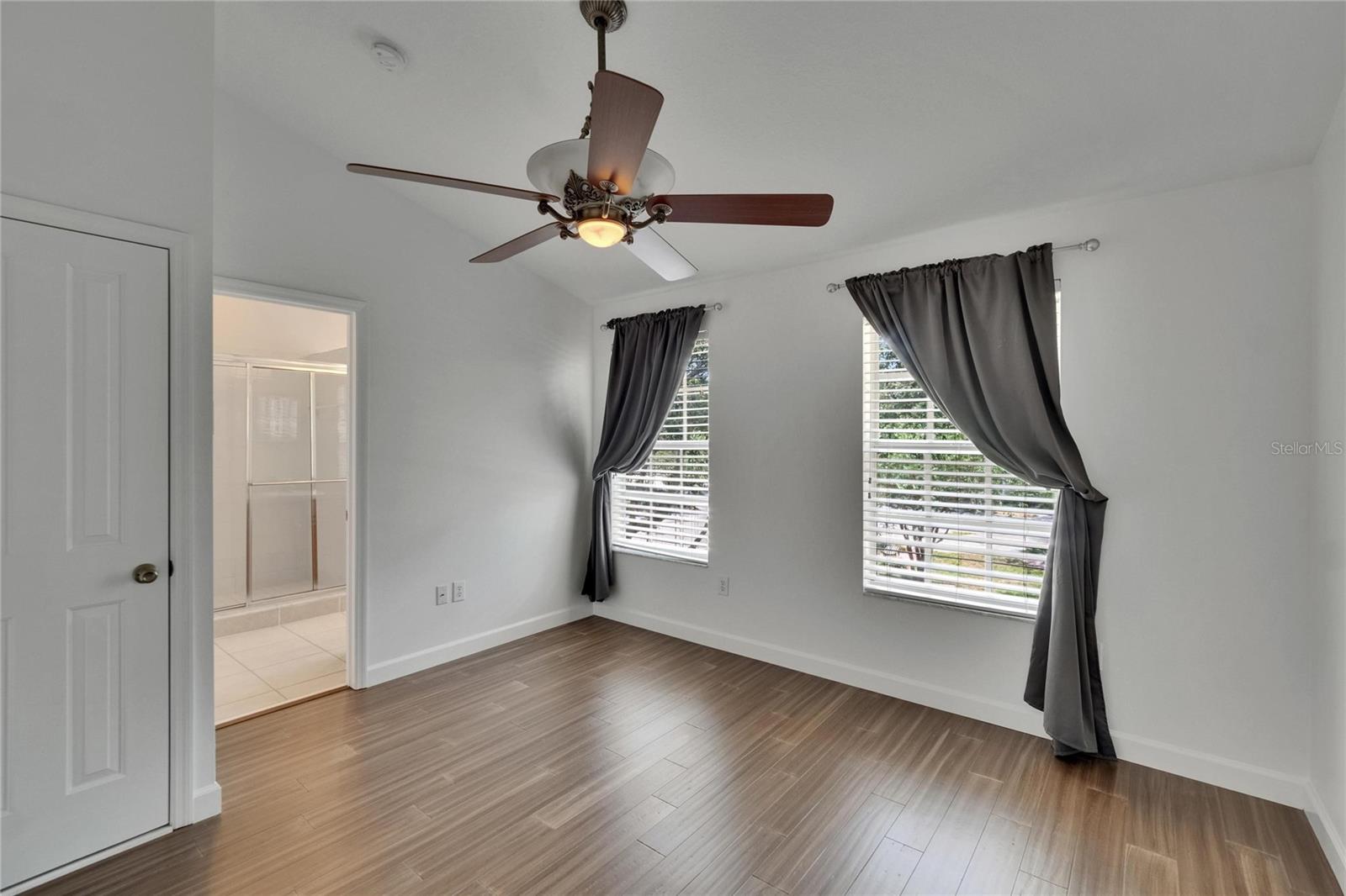 Image 39 of 55 For 9506 Harpender Way