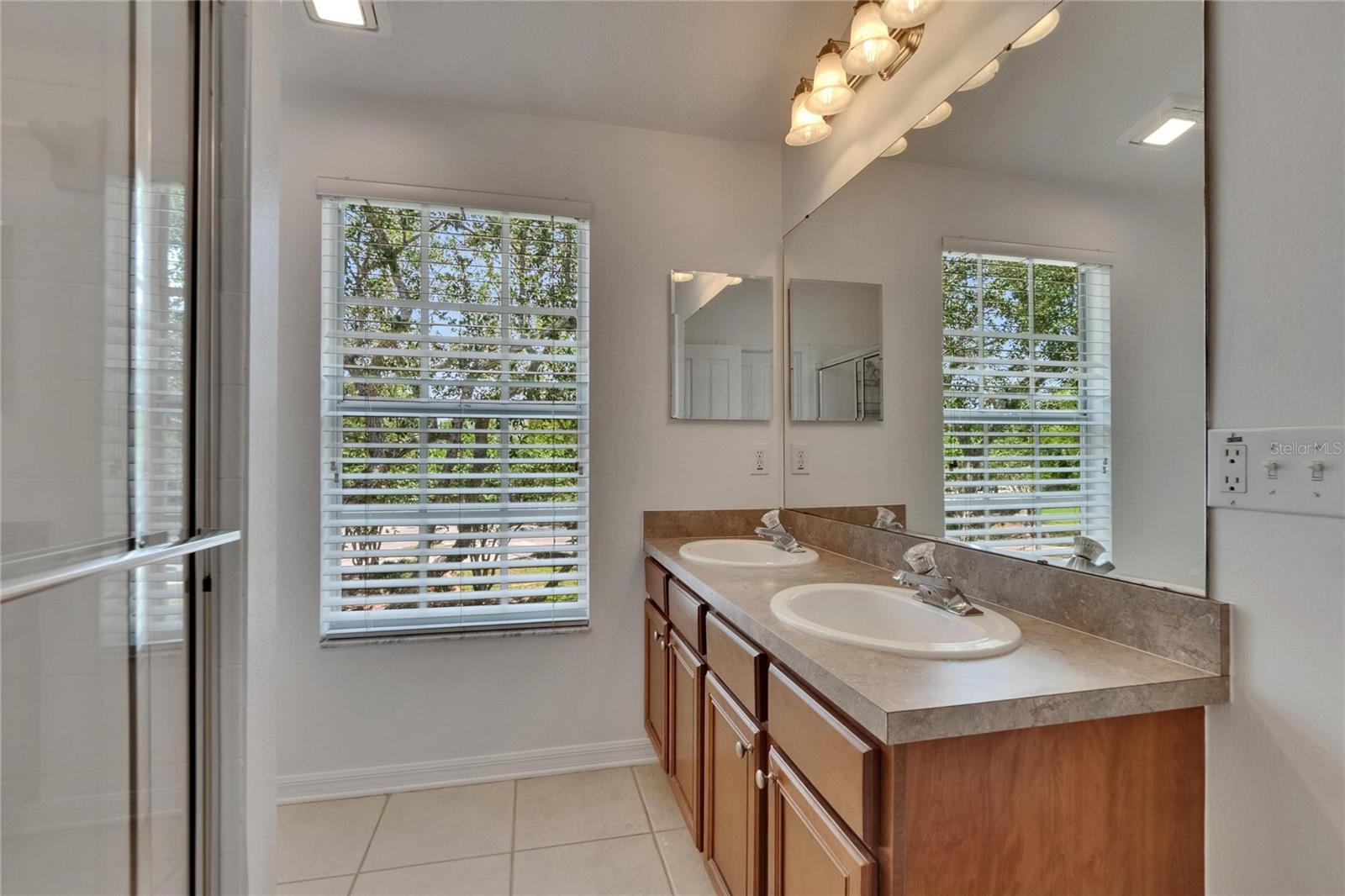 Image 45 of 55 For 9506 Harpender Way