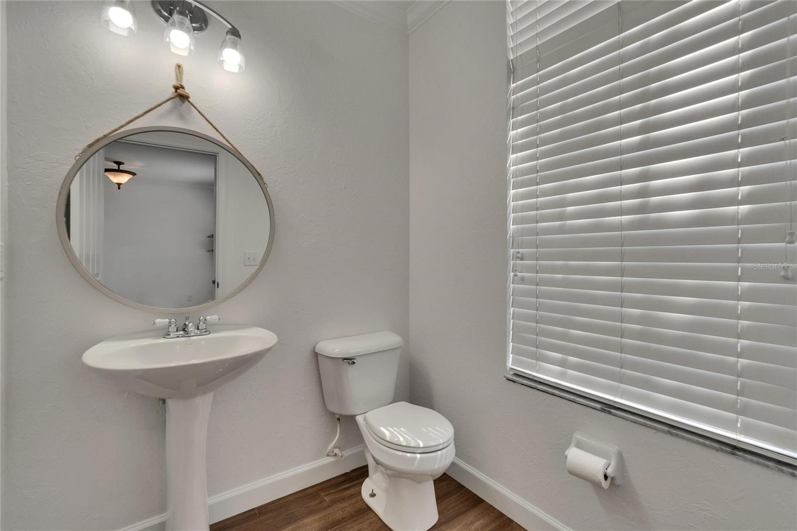 Image 8 of 55 For 9506 Harpender Way