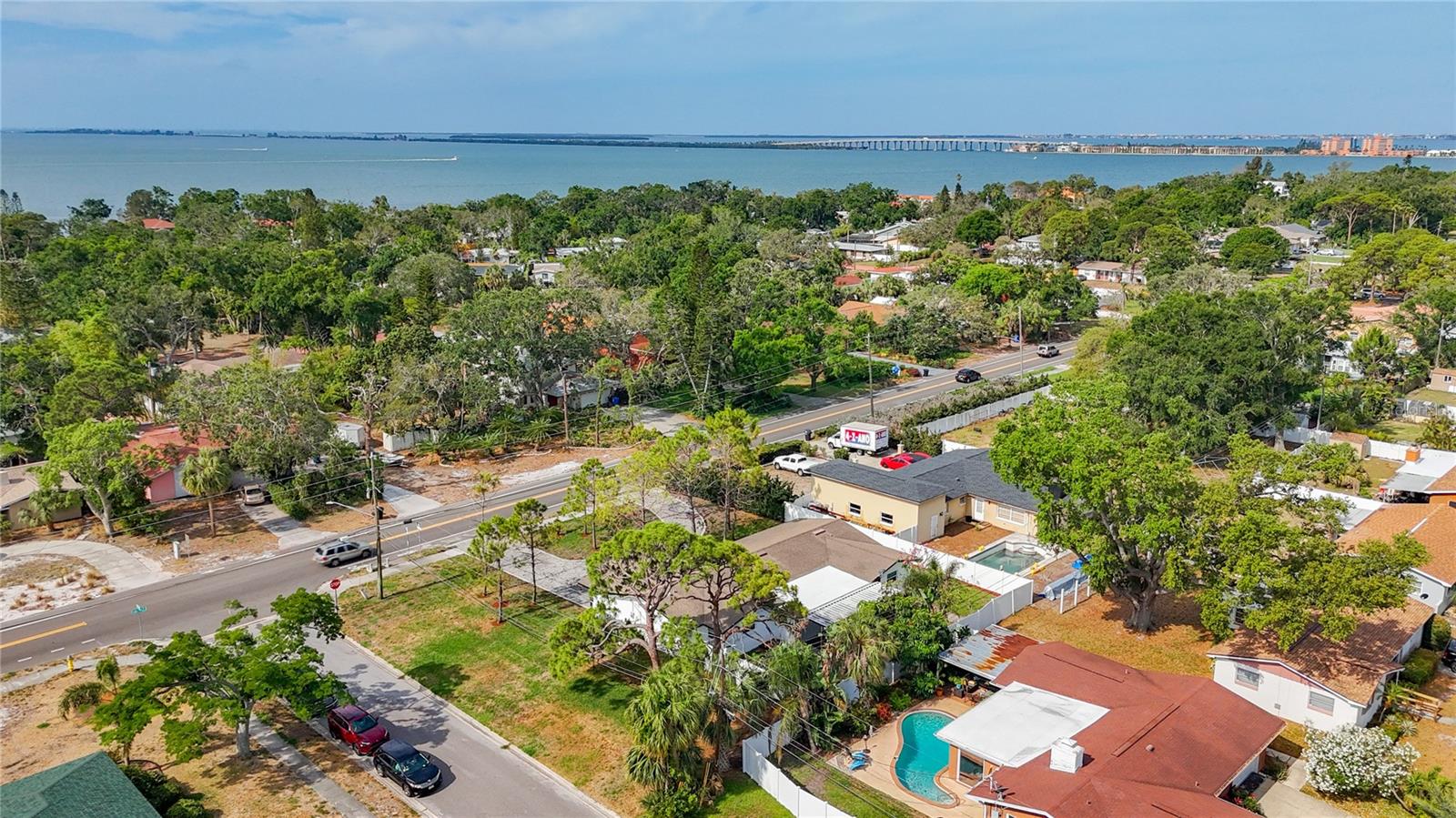 Image 55 of 62 For 2001 Pinellas Point Drive S