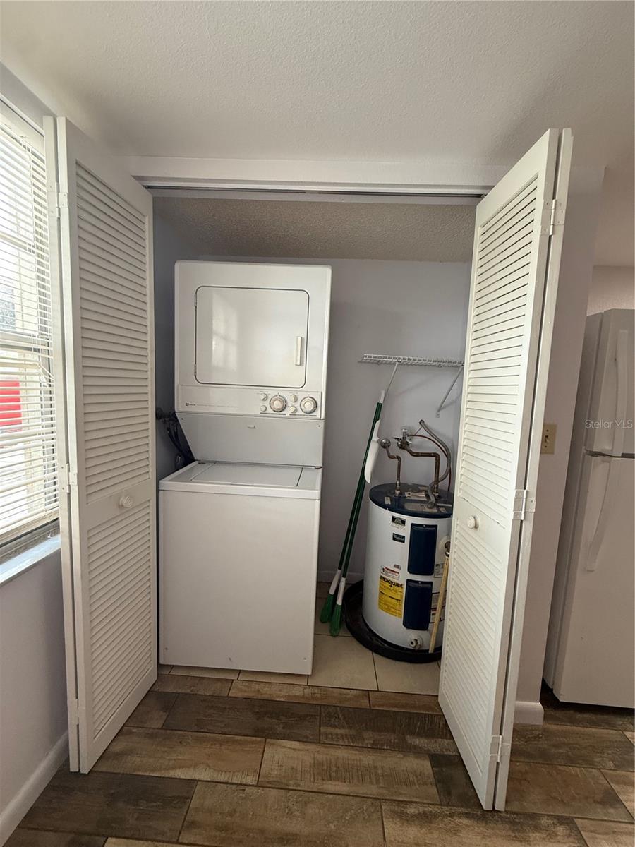 Listing photo id 21 for 3411 Teeside Drive