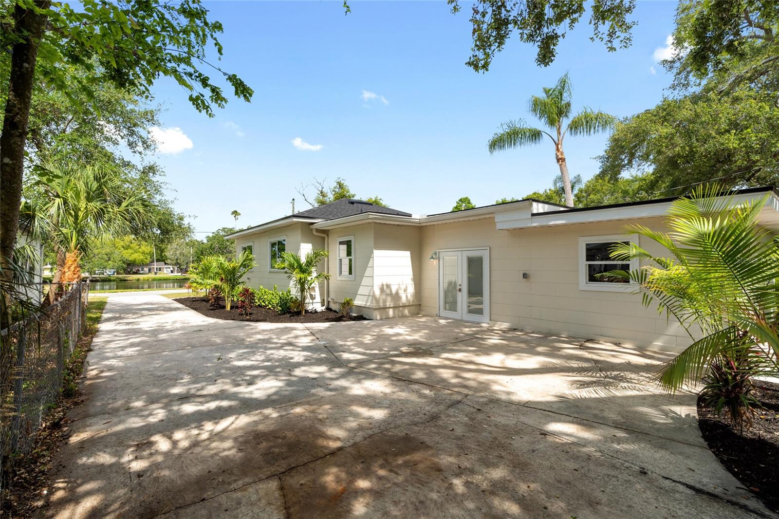Image 31 of 36 For 1443 Paloma Lane