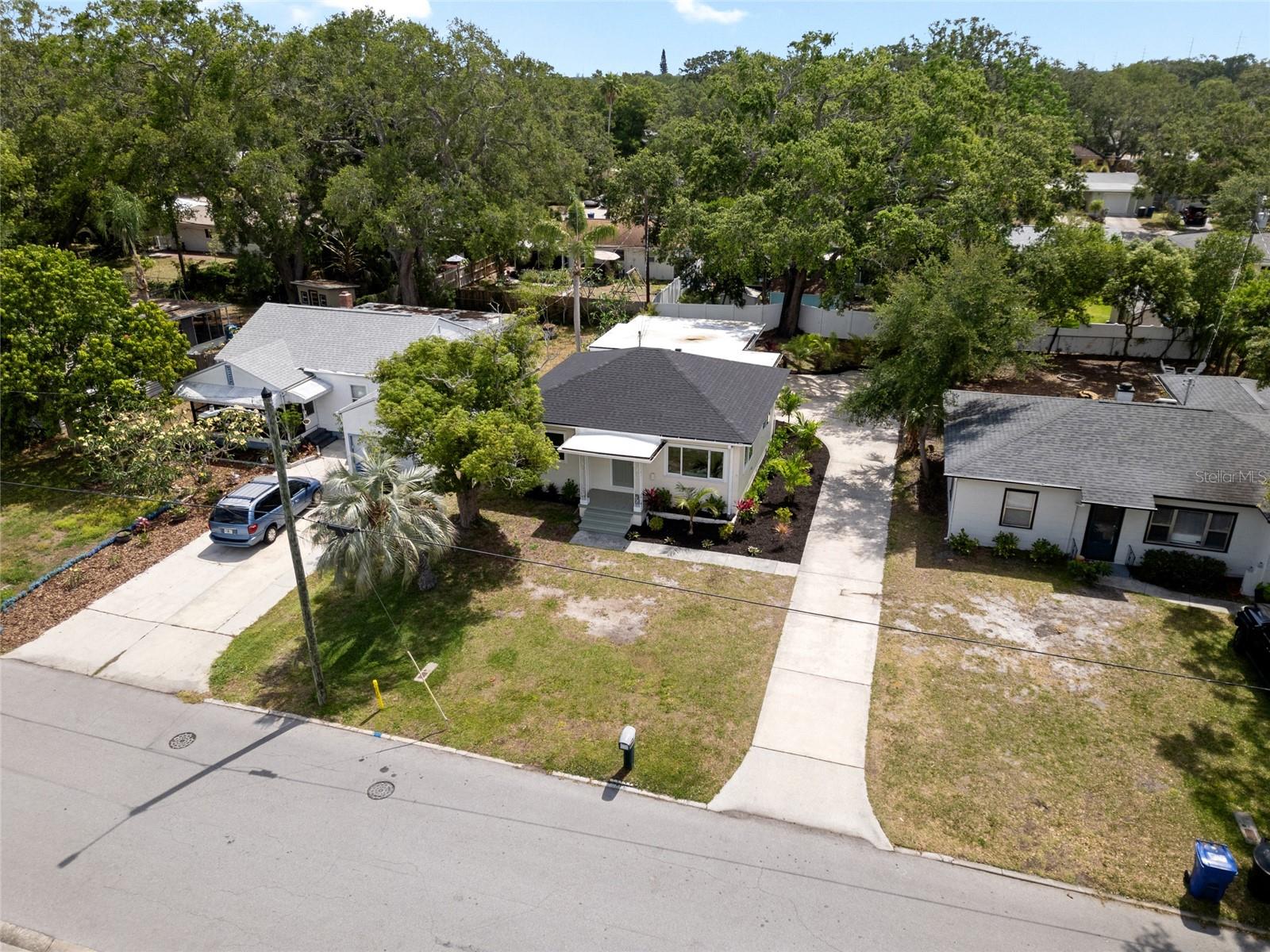 Image 33 of 36 For 1443 Paloma Lane