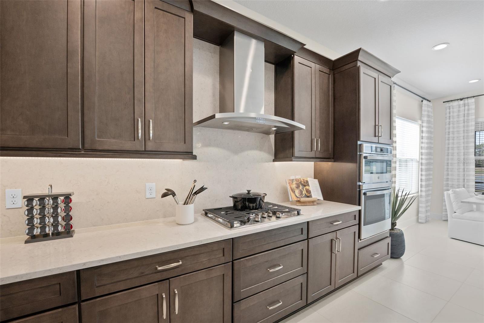 Image 12 of 28 For 3923 Corsica Place