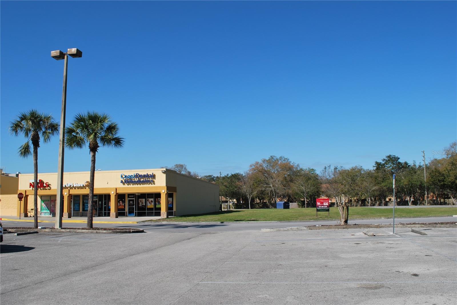 Listing photo id 0 for 12125 Little Road