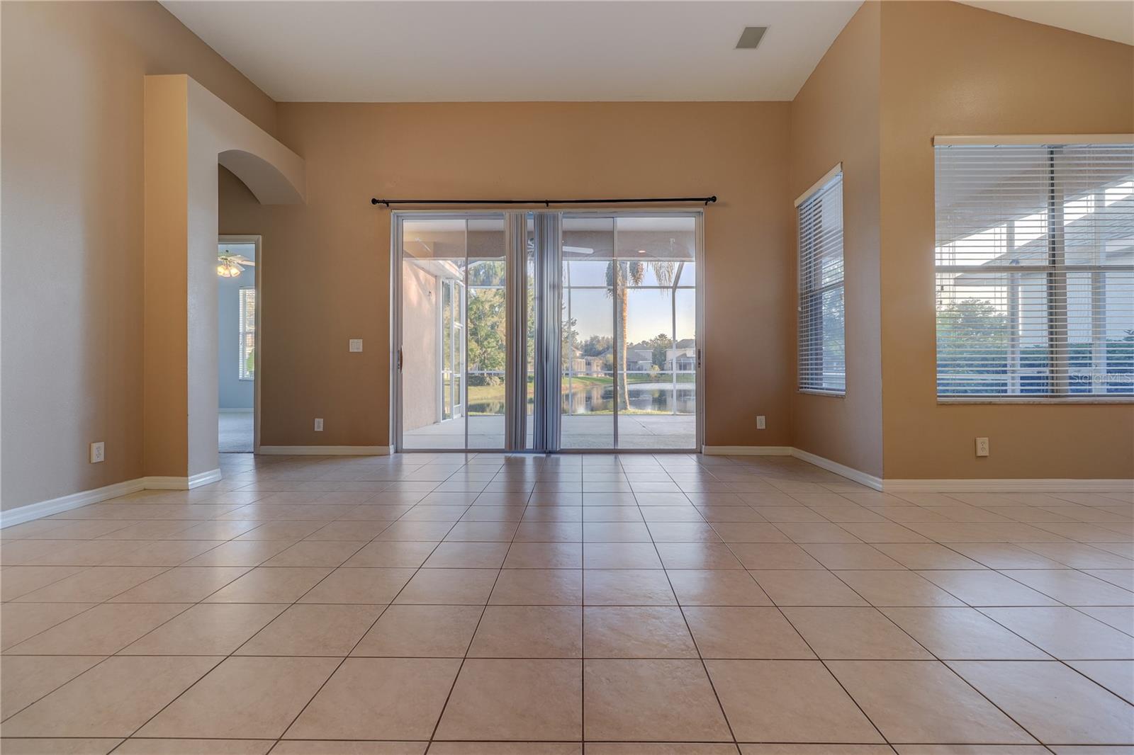 Image 10 of 53 For 10215 Evergreen Hill Drive