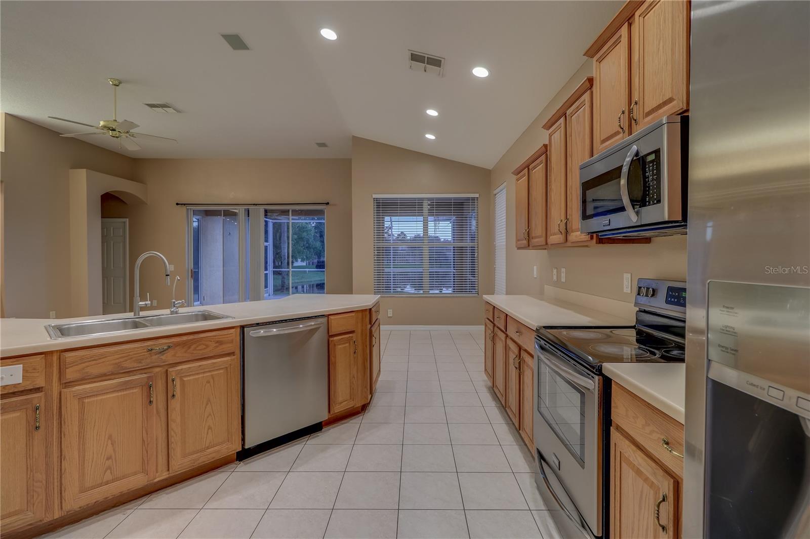 Image 12 of 53 For 10215 Evergreen Hill Drive