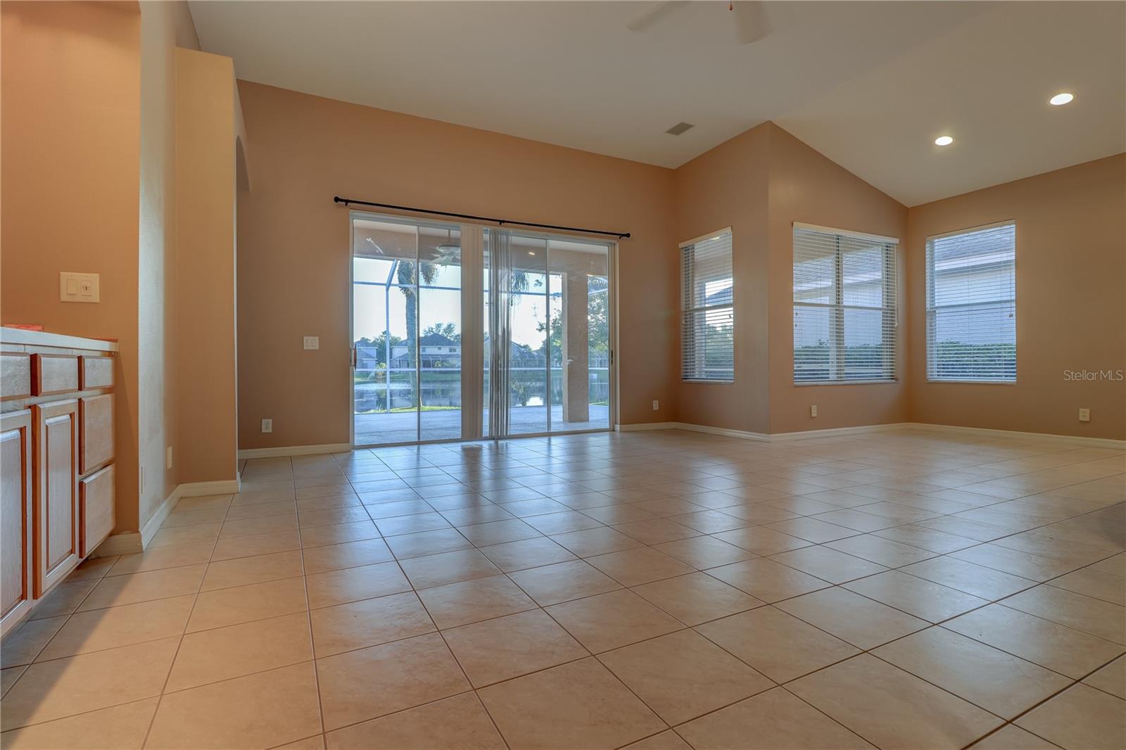 Image 16 of 53 For 10215 Evergreen Hill Drive