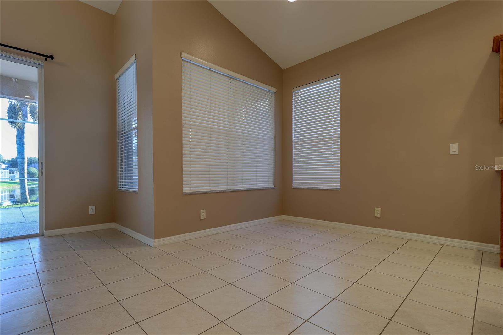 Image 17 of 53 For 10215 Evergreen Hill Drive