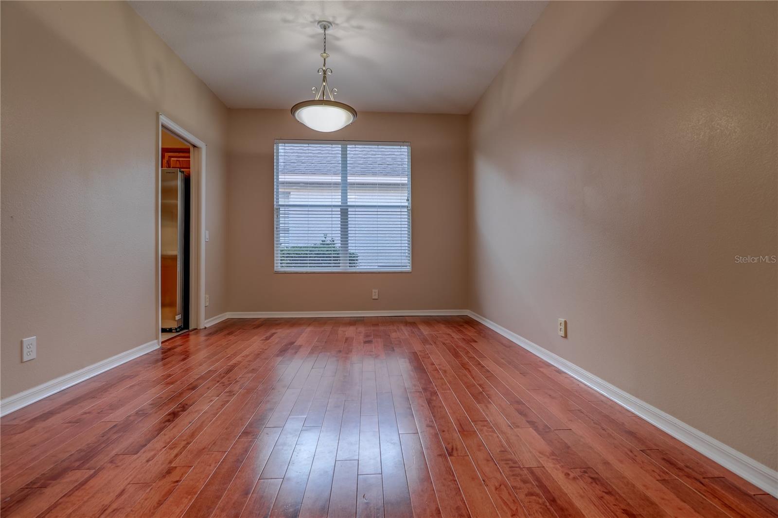 Image 18 of 53 For 10215 Evergreen Hill Drive