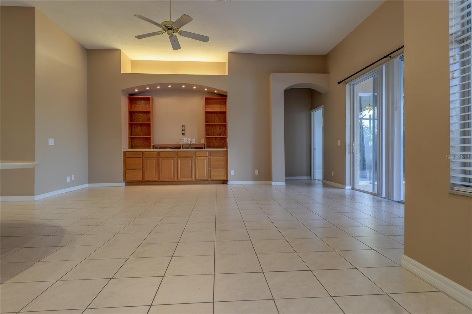 Image 9 of 53 For 10215 Evergreen Hill Drive