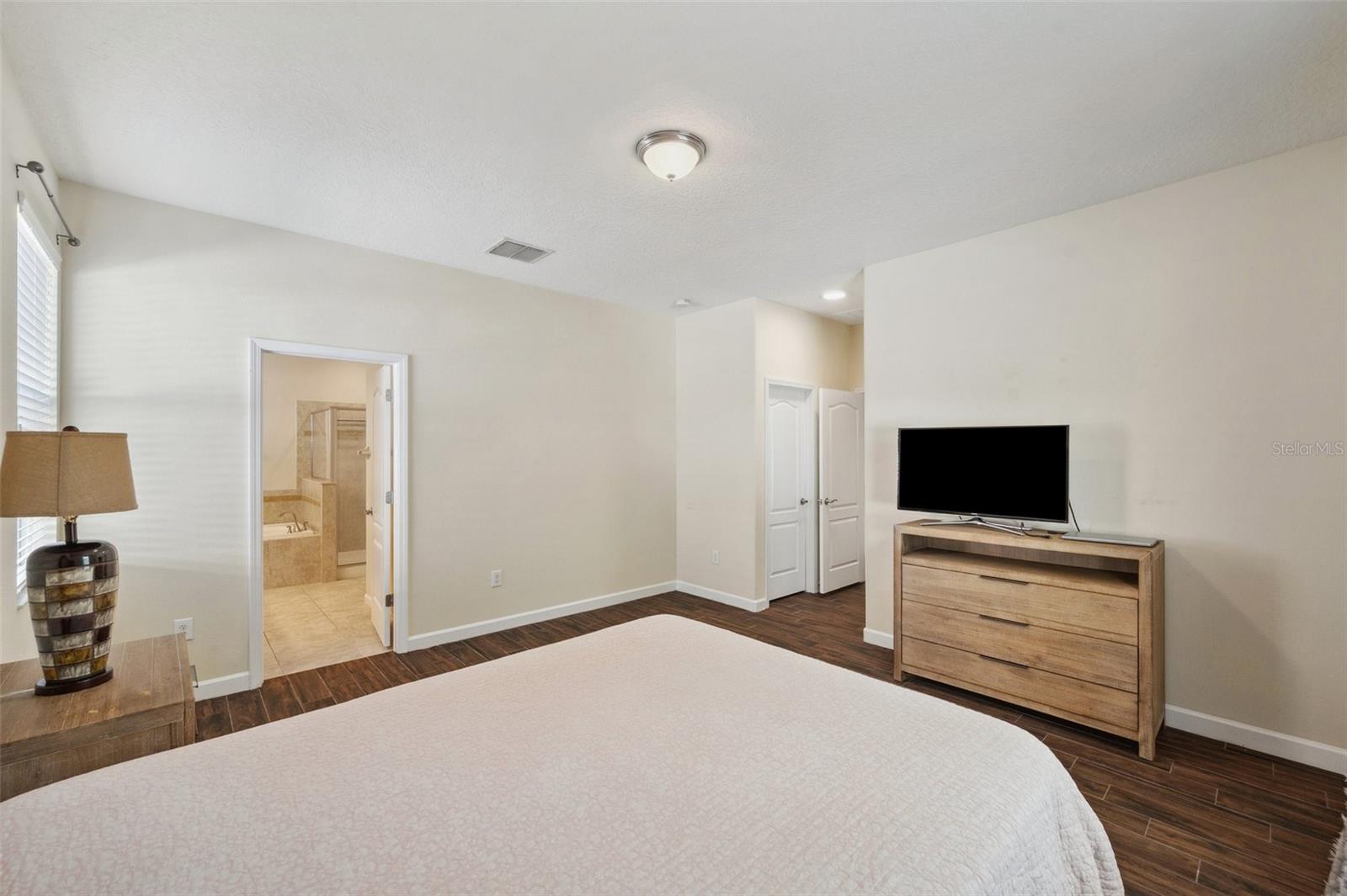 Image 11 of 45 For 12831 White Bluff Road