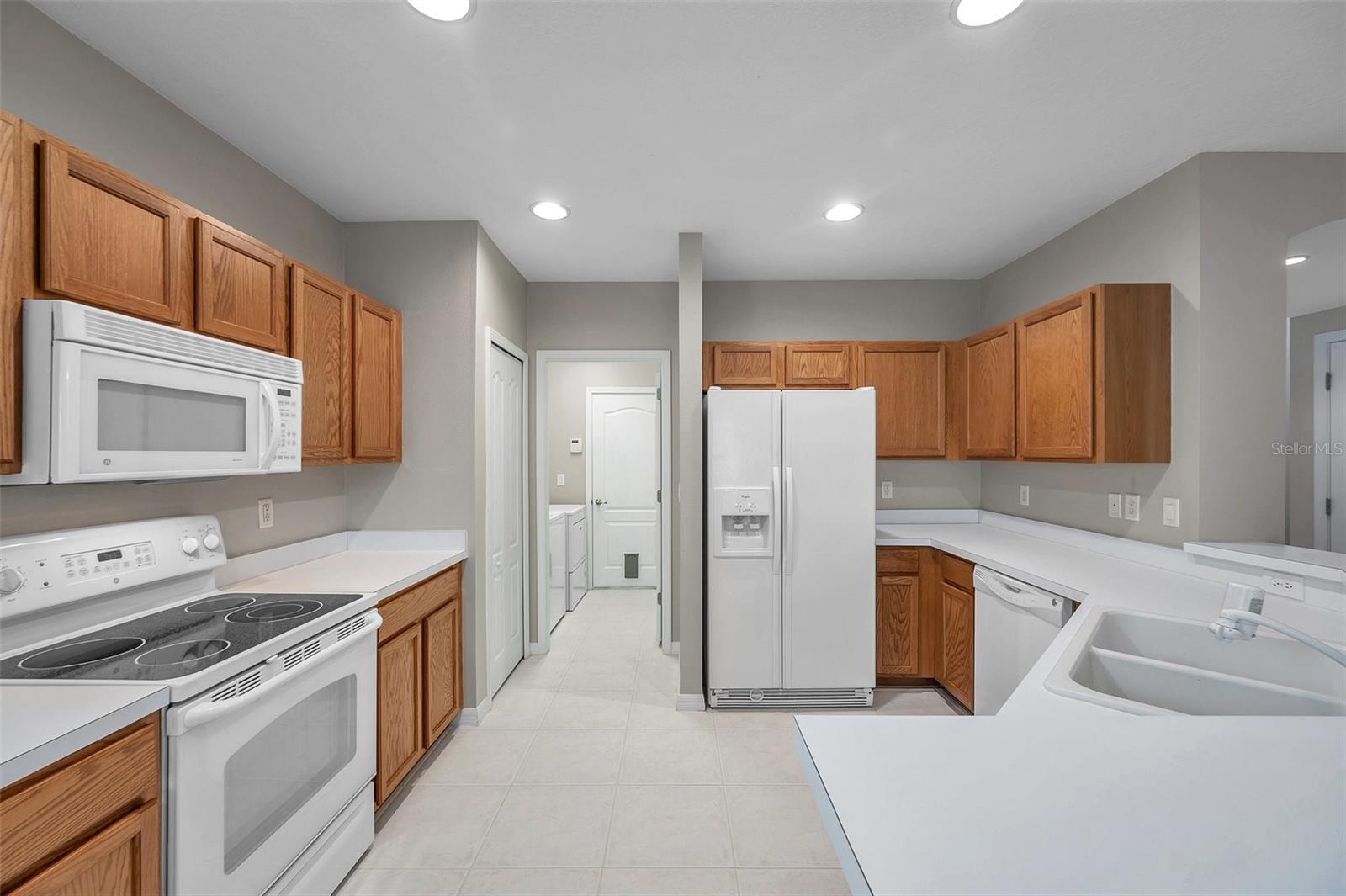 Image 14 of 30 For 12424 White Bluff Road