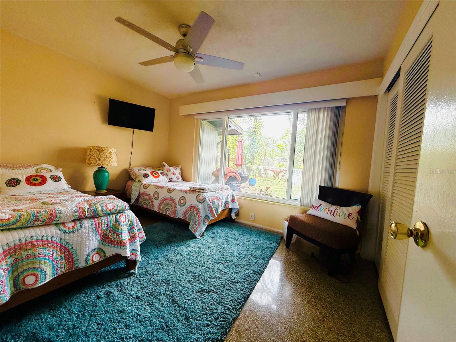 Listing photo id 12 for 6429 Gulfport Blvd. South Boulevard