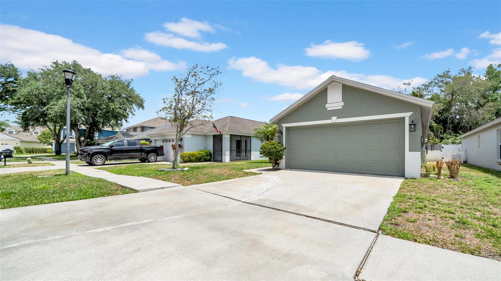 Image 2 of 34 For 5825 Meadowpark Place