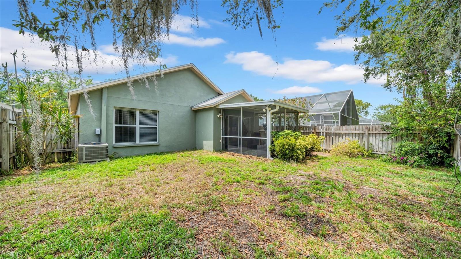 Image 31 of 34 For 5825 Meadowpark Place