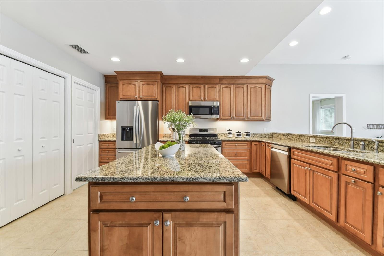 Image 8 of 43 For 5235 42nd Street S