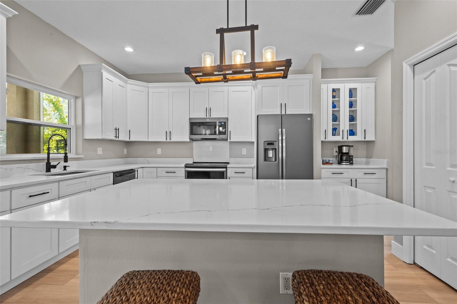 Listing photo id 9 for 19101 Marisa Ridge Place