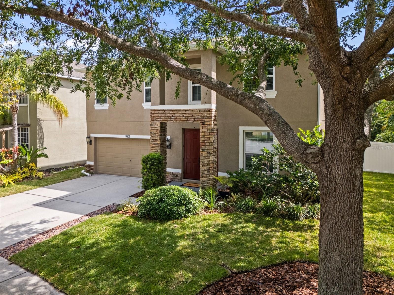 Listing photo id 36 for 19101 Marisa Ridge Place