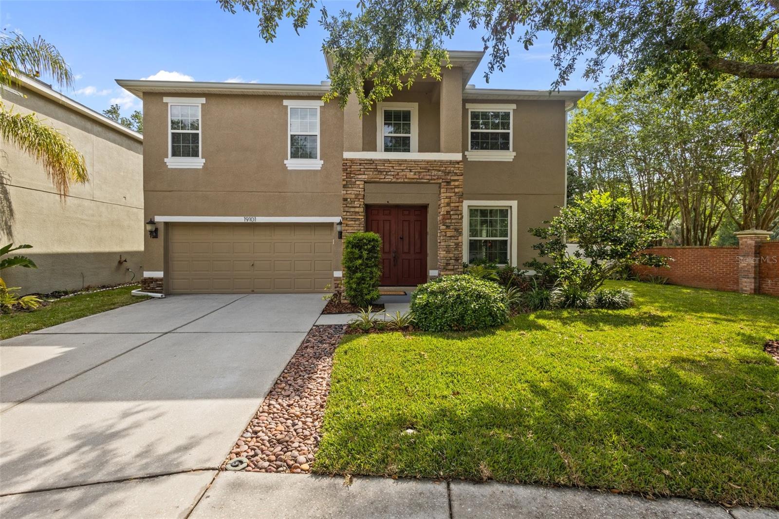 Listing photo id 4 for 19101 Marisa Ridge Place
