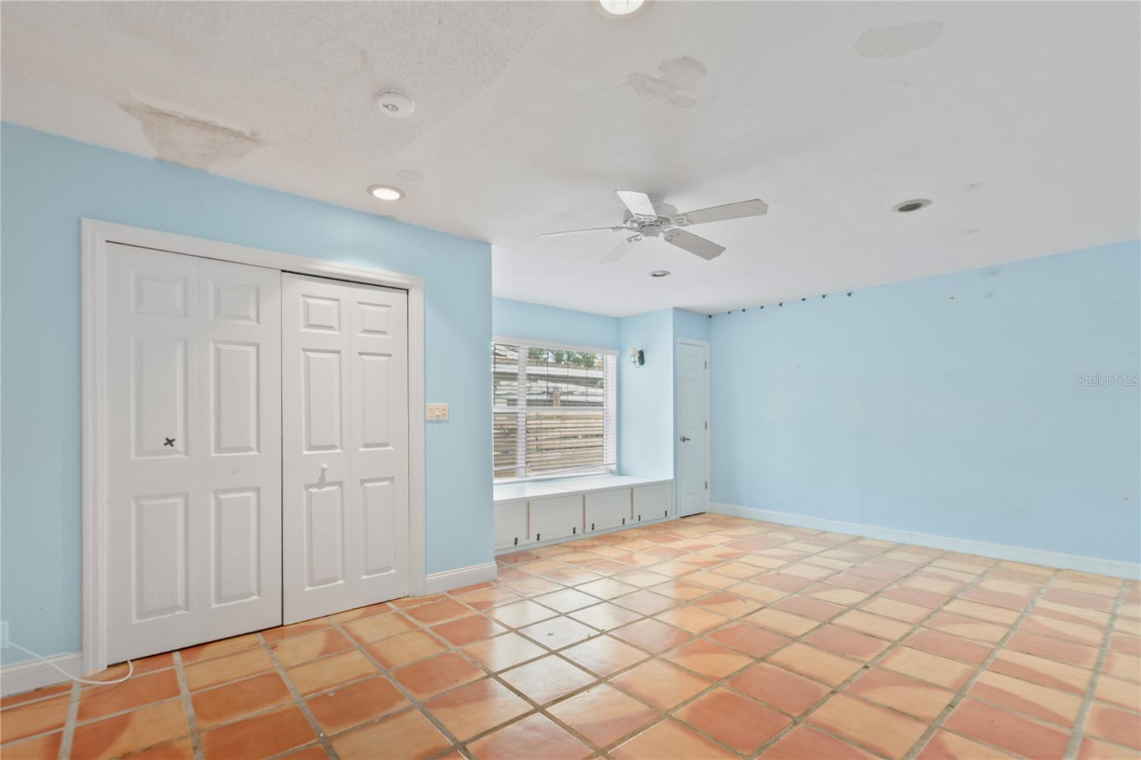 Image 9 of 15 For 2493 6th Avenue Sw