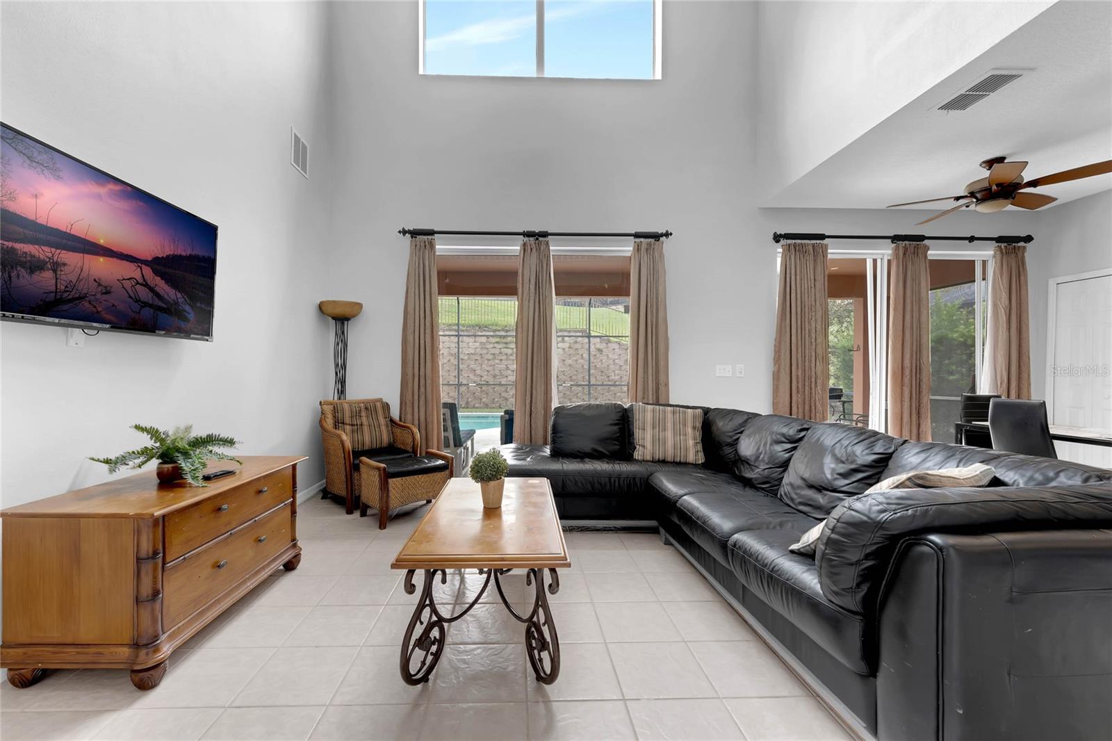Image 10 of 49 For 8646 La Isla Drive