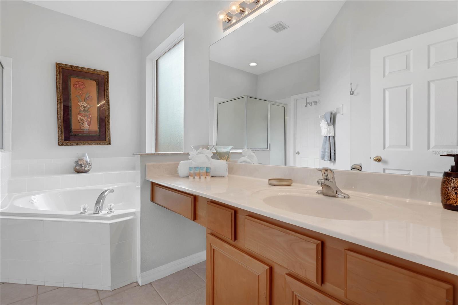 Image 20 of 49 For 8646 La Isla Drive