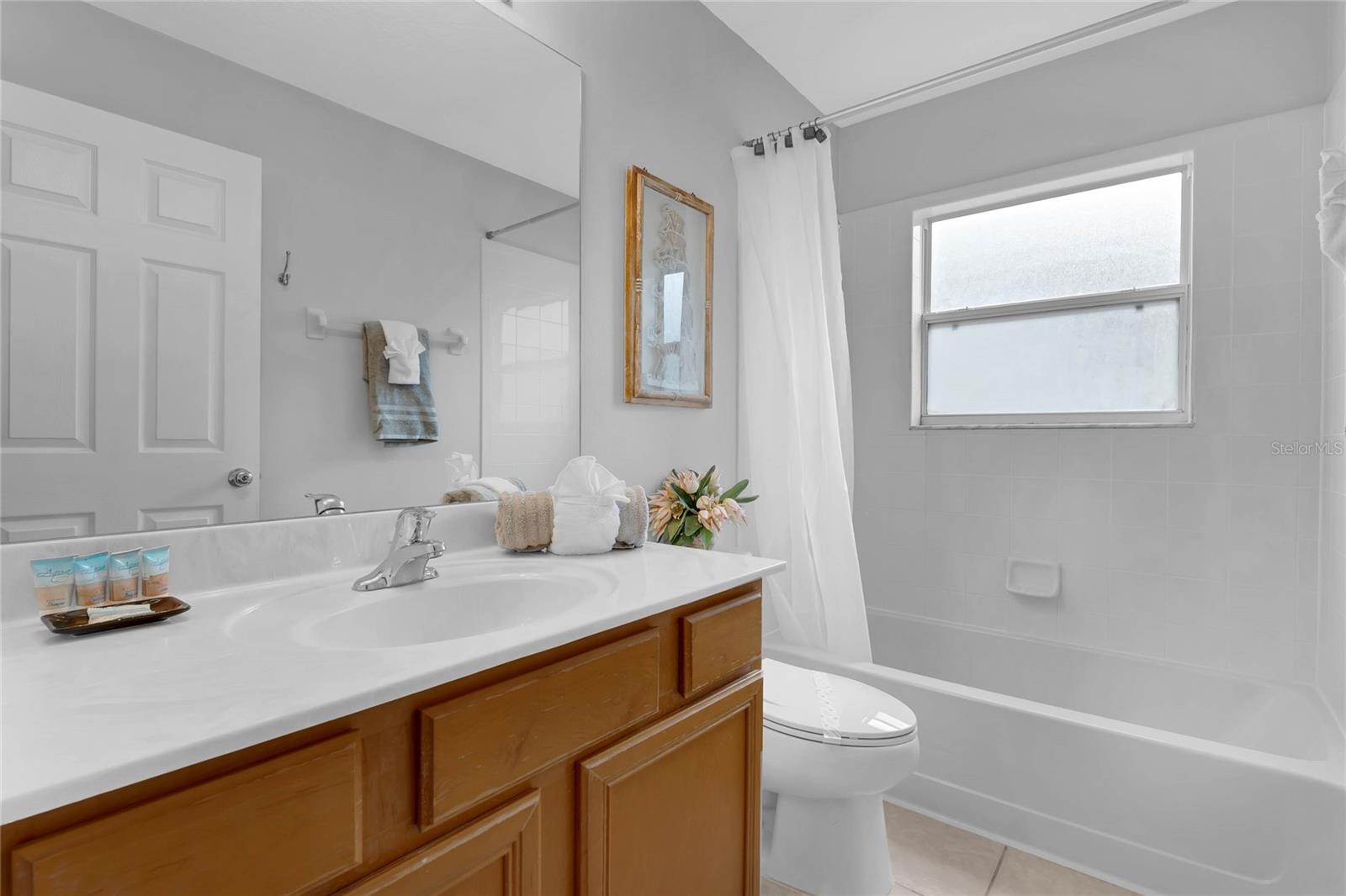 Image 25 of 49 For 8646 La Isla Drive