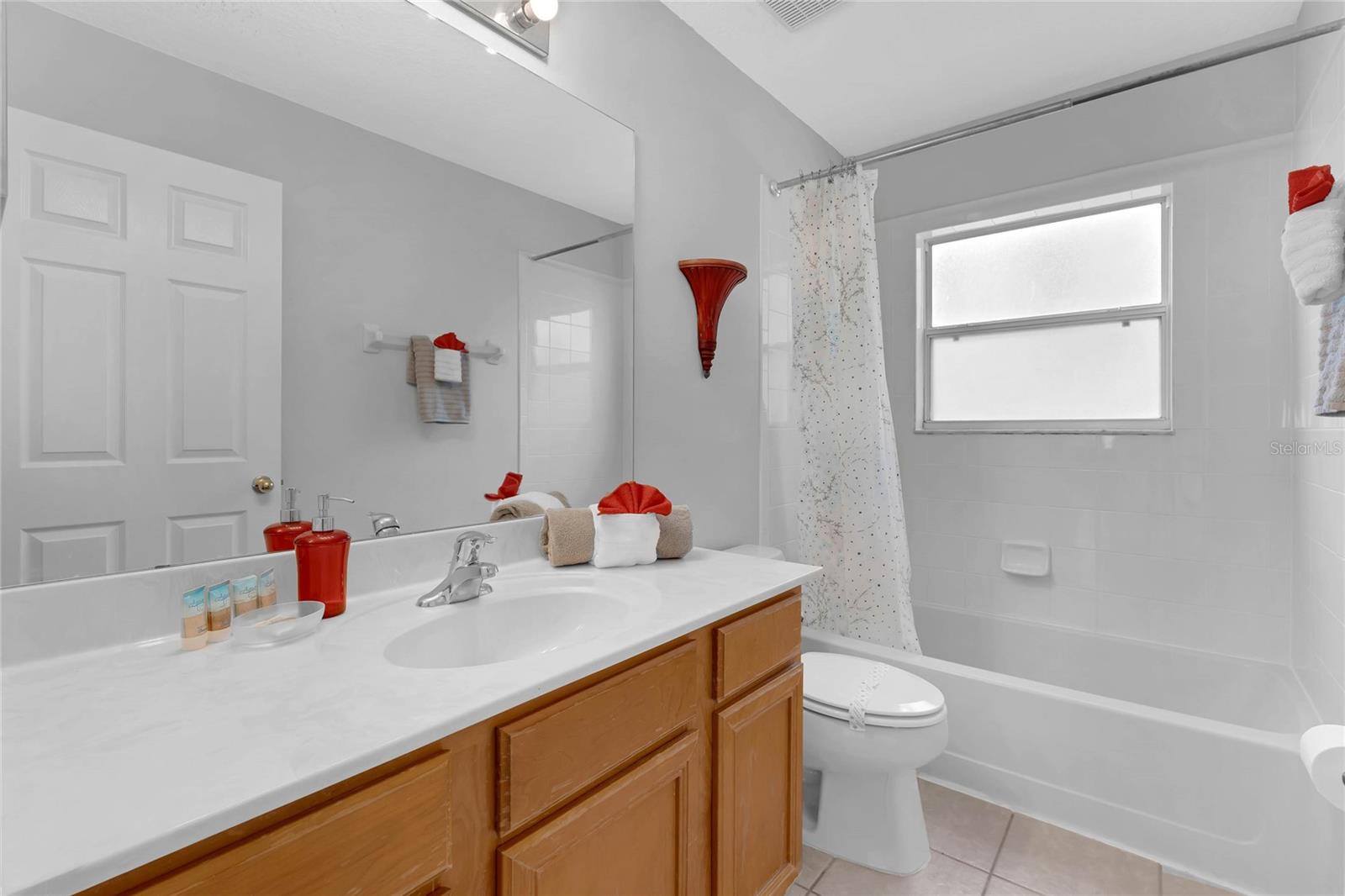 Image 30 of 49 For 8646 La Isla Drive